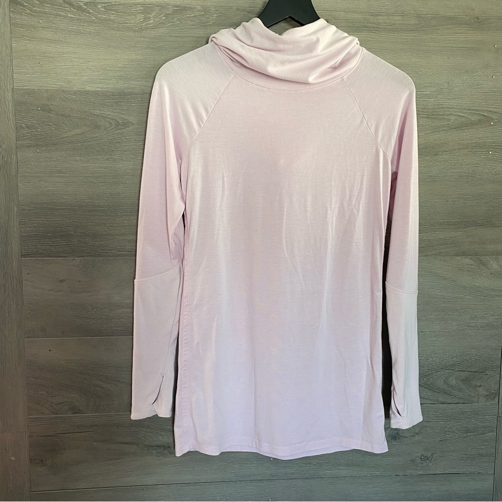 Athleta Essence Hooded Tunic Long Sleeve
